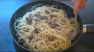 Recette pates  Spaghettis Express super bon [upl. by Eelan]