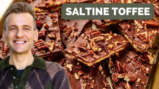 Easy Saltine Toffee  A delicious chocolate and caramel candy for the holidays [upl. by Airlia]