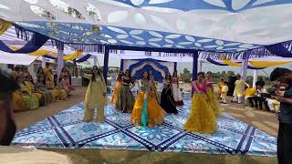 Kamariya dance  stree  choreo Raj dola sangeetdance sistersdance choreography [upl. by Farlay]