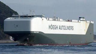 HOEGH TARGET  HOEGH AUTOLINERS vehicles carrier  2017 [upl. by Llerdnad]