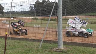 V8 410 SPRINTCAR Vs LIGHTNING SPRINT [upl. by Fretwell311]