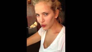 Luisana Lopilato  Semana 18 de embarazo [upl. by Maidel]