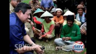 Rinduku Padamu  Susilo Bambang Yudhoyono SBY [upl. by Anelaj740]