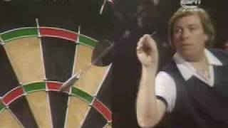 Eric Bristow v John Lowe  1981 Embassy Darts  Final Leg [upl. by Morrison210]