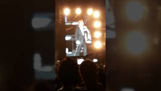 Lloran las rosas parte 2  Cristian Castro en vivo [upl. by Lurlene]