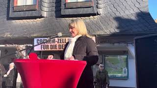 Landrätin Beilstein spricht bei der Demo gegen Rechtsradikalismus und für die Demokratie in Cochem [upl. by Nett]