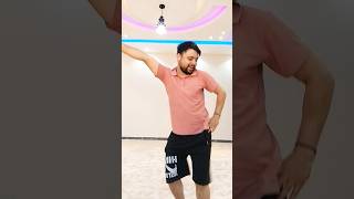 Piya bhaile gulari ke phool omprakashdiwana bhojpurisong bhojjpurisong youtubeshorts desidance [upl. by Ailemak]