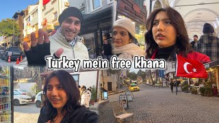 Turkey mein free khana 🇹🇷  Zainab Faisal  Sistrology [upl. by Key904]