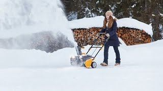 STIGA Snow Thrower ST 700e [upl. by Femi]