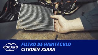 Cómo cambiar el filtro de habitáculo de un Citroën Xsara – Tutoriales Oscaro [upl. by Amoritta]