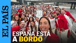 OLIMPIADAS  La delegación española a bordo del barco para cruzar el Sena en París 2024  EL PAÍS [upl. by Piselli]