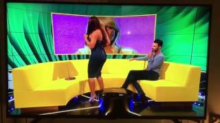 Se le ABRE el vestido  Lateysha Grace on tv [upl. by Alusru106]