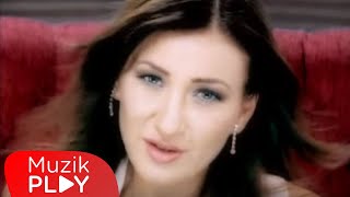 Zeynep Önkaya  Bazıları Official Video [upl. by Vipul]