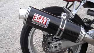 Kawasaki ZZR600 Revving with Yoshimura exhaust [upl. by Oiratno]