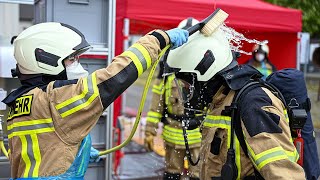 Hygienemaßnahmen im Feuerwehreinsatz Der Rollcontainer Einsatzstellenhygiene von optimal [upl. by Faletti]