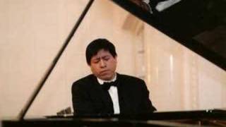 Vladimir Valdivia plays Albeniz Tango [upl. by Nilyram]