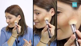 Howto use an angled powder brush [upl. by Schlessel]