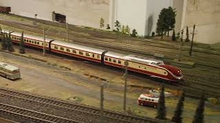 Gauge 1 Model Railway Hamburg part 1 HamburgHarburg train station [upl. by Ailatan]