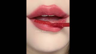 How To Apply Lipgloss Lips Hack ✨ for beginners by Global Glam ❤️ [upl. by Buseck]