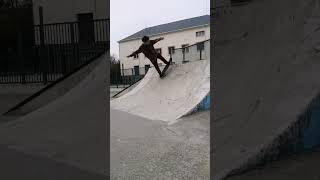 Compile a fontenay skate skateboarding park ollie [upl. by Gaut]