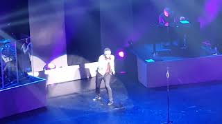 Marti Pellow  Love Is All Around Live in Glasgow 151121 [upl. by Catlin]