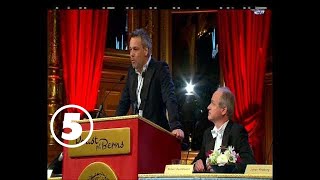 Roast på Berns  Henrik Schyffert roastar Robert Gustafsson [upl. by Etnomal]