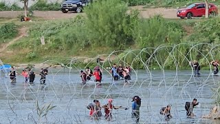 MASSIVE group of Migrants cross over Rio Grande into the United States Eagle Pass Texas [upl. by Nalhsa]