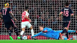 Olivier Giroud amp Mesut Ozil Keep Arsenal Hopes Alive In Champions League  Bayern Munich [upl. by Sirac]