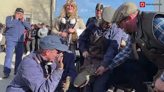 Milser Matschgererumzug lockte Besucher in Scharen an [upl. by Ylime]