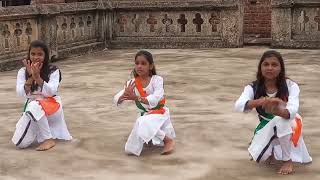 Desh rangila rangila song dance very easy steps like subscribe and share and happy independence day [upl. by Sirad859]