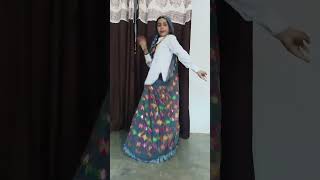 Odhana singwale tera palla latke Haryanavi Song khadi matke Dance videovedikachaudhary01 [upl. by Roid]