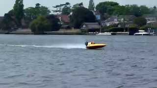 GT15 Oulton Broad Powerboat Racing 5th May 2014 [upl. by Damara281]