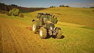 Drone Passage du vibroculteur – Valtra n123 – Vibroculteur Quivogne [upl. by Eninnej]