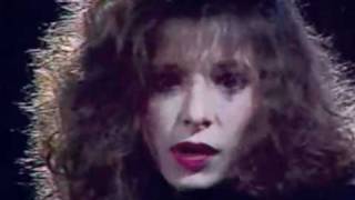 Mylène Farmer Maman a tort Grande Première FR3 MidiPyrénées 13 octobre 1984 [upl. by Ahseem]