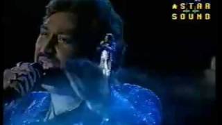 Tere Dar ParLiveKumar Sanu [upl. by Orfinger]