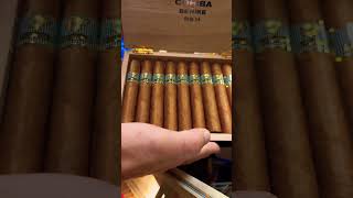 Cigar Behike 54 Over 300😱 Why🧐 CigarAficionado LuxuryLifestyle Behike [upl. by Gader]