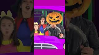 Canción de Halloween de Las Ruedas del Bus  Hokie Pokie Canciones Infantiles  shorts  №2 [upl. by Aeslehs972]