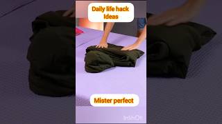 Jacket ko fold kaise kare daily life hacks shorts ytshorts craftvideos [upl. by Lada436]