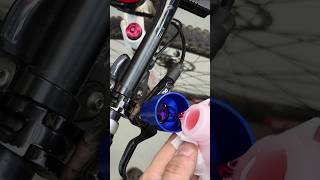 How to quickly repair the hydraulic brake on a bike [upl. by Anirak]