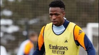 Venez a repris le chemin de l’entraînement avec le Real football realmadrid viniciusjr [upl. by Anaej237]