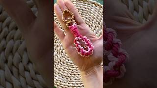 Diy chaveiro macramehandmadeknotartesanatoornamentdiycordcriatividade [upl. by Enaht]