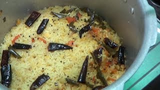 Arisi paruppu sadam tamil  ரேஷன் அரிசியில் சுவையான அரிசி பருப்பு சாதம் paruppu sadam [upl. by Zined]