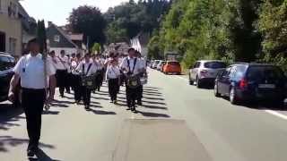 Spielmannszug Biekhofen auf dem Schützenfest Listerscheid 2013 [upl. by Nilyak]