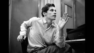 Glenn Gould  Beethoven Sonata No 8 in C Minor Op 13 quotPathétiquequot [upl. by Brenda]