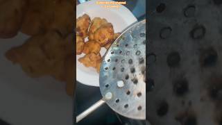 Aloo ka pakode recipe Thand ke mausam mei is tarah banaye jhatt patt shorts ytshorts aloopakode [upl. by Reggy599]