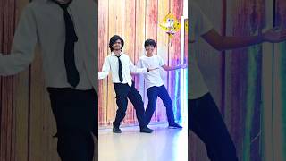 Akela Hai MrKhiladi 😍dance bollywood vibes love shorts youtubeshortsytshorts trendingshorts [upl. by Tennes]