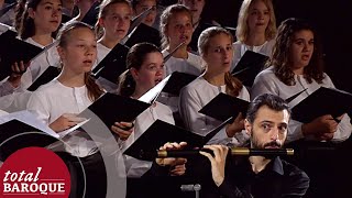 Livre Vermeil de Montserrat Les Musiciens de SaintJulien amp Maîtrise de Radio France [upl. by Mika259]