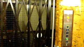 Beautiful Old modernized KONE Traction Elevatorlift at Scandic Hotel Marski Helsinki Finland [upl. by Iur]