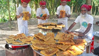 Mughlai Porata  Shahi Moghlai Paratha Making in Village  Food for Special People [upl. by Novelc]