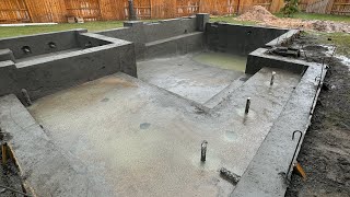 Gunite Day Step 4 of the pool building process pool newconstruction outdoorliving backyard [upl. by Acul]